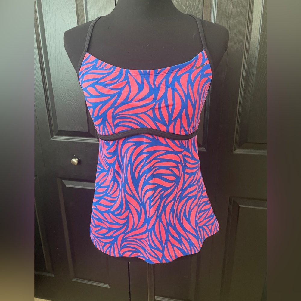 Nike Women's Pink and Blue Printed Swim Tankini Top